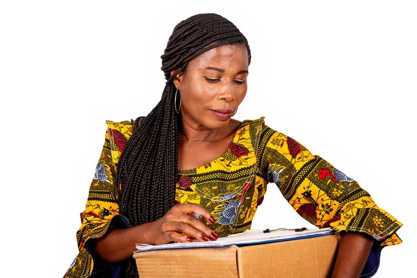 Beautiful African Woman Smiling Package — Stock Photo, Image