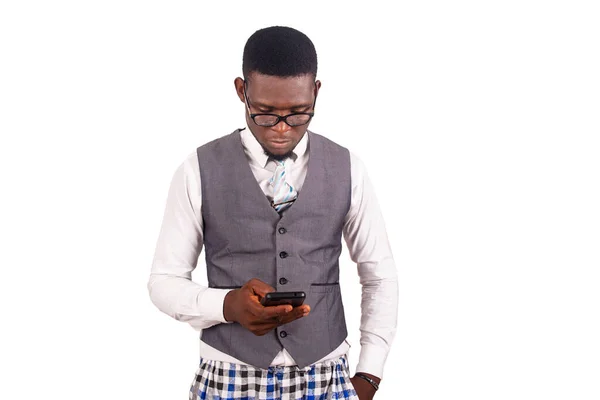 Pohledný Mladý Podnikatel Šedém Obleku Vestu Brýle Drží Mobilní Telefon — Stock fotografie