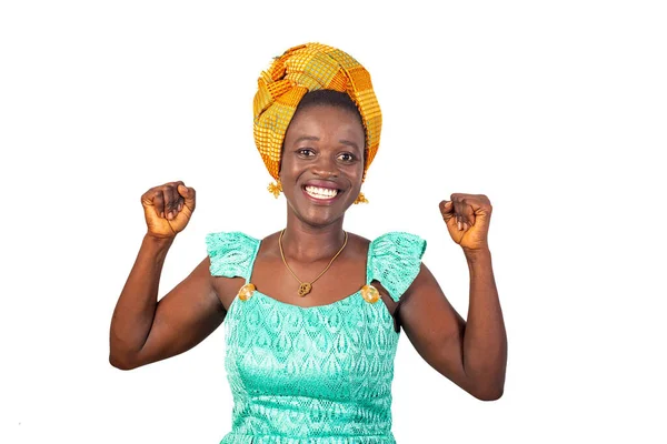 Een Mooie Jonge Vrouw Traditionele Jurk Staan Witte Achtergrond Lachen — Stockfoto