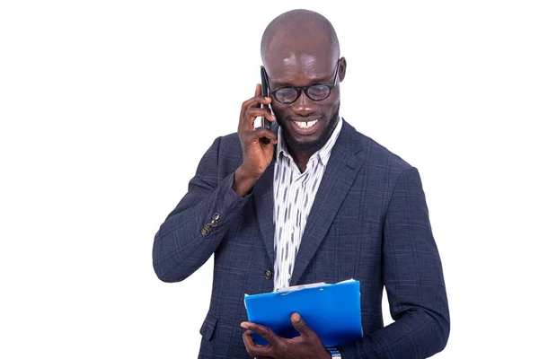 Portret Van Een Knappe Volwassen Zakenman Praten Mobiele Telefoon Tijdens — Stockfoto