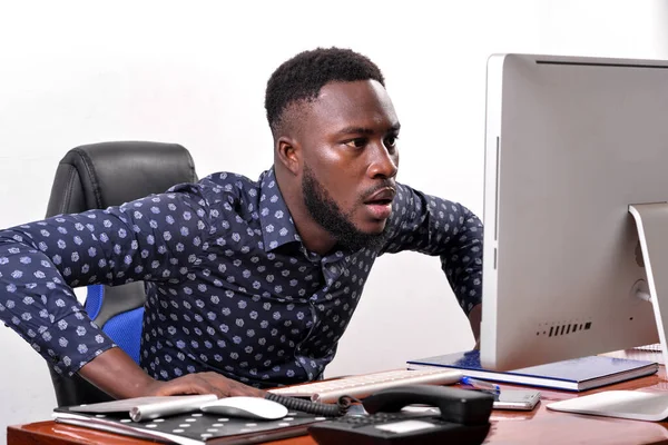 Portrait Surprised Young Businessman Looking Laptop Screen Office —  Fotos de Stock