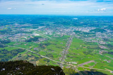 Avusturya 'nın Untersberg kentinden Salzburg' un Panorama manzarası