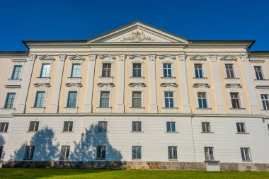 Avusturya 'daki Admont Manastırı' nda yaz günü.