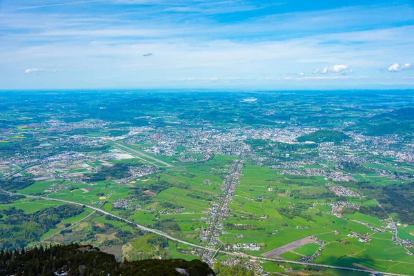 Avusturya 'nın Untersberg kentinden Salzburg' un Panorama manzarası