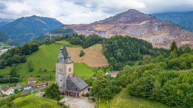 Avusturya 'daki Eisenerz' de gözcü kulesi.