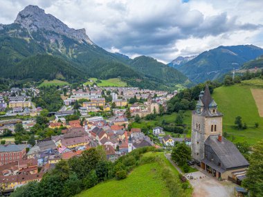 Avusturya 'daki Eisenerz' de gözcü kulesi.