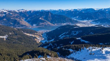 Avusturya 'daki Schmitenhohe Gölü' nden izlenecek.