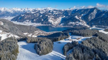 Avusturya 'daki Schmitenhohe Gölü' nden izlenecek.