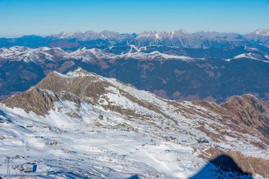 Avusturya 'daki Kaprun kayak merkezinin Panorama manzarası