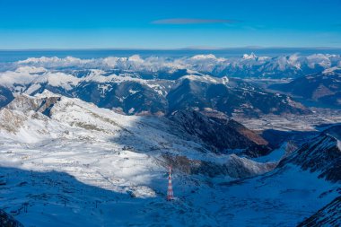Avusturya 'daki Kaprun kayak merkezinin Panorama manzarası