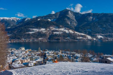 Avusturya 'daki Schmitenhohe Gölü' nden izlenecek.