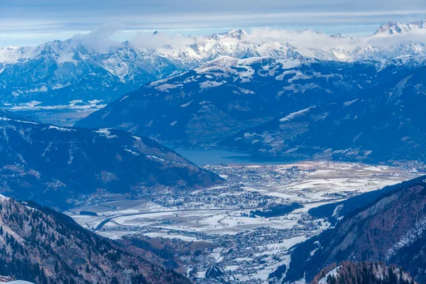 Avusturya 'daki Kitzsteinhorn Gölü' nden izlenecek.