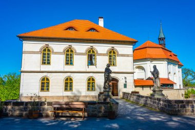 Çek Cumhuriyeti, Bohem cennetindeki Valdstejn kalesi.