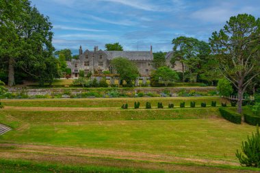 İngiltere 'deki Dartington Malikanesi.