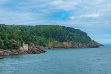 İngiltere 'de Dartmouth yakınlarındaki Kingswear Kalesi. Görüntü