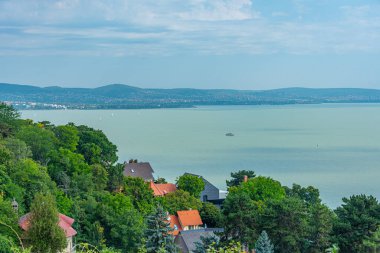 Macaristan 'daki Balaton Gölü Panorama Manzarası.