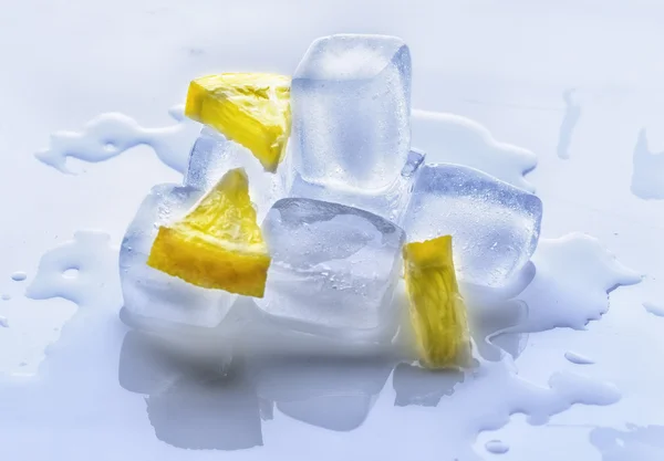 Eiswürfel — Stockfoto