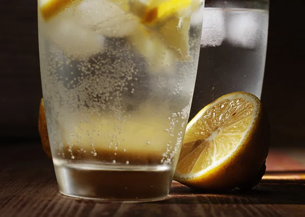 Cold fresh lemonade — Stock Photo, Image