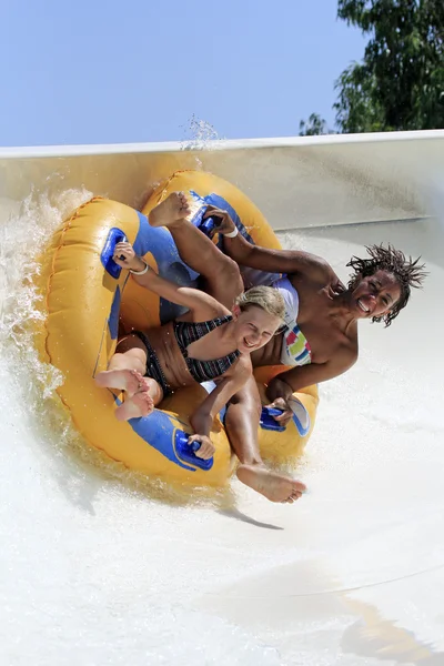 Anne ve kızı sürücü tuplü 