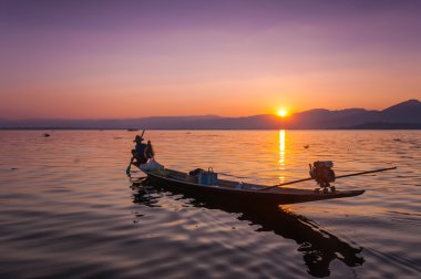 Birman yerel balıkçılar