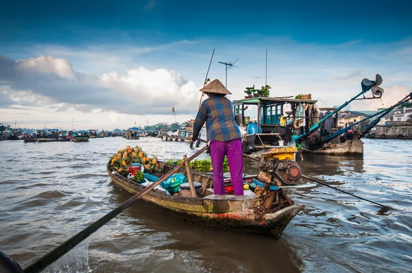 Floating market — Stock Photo, Image