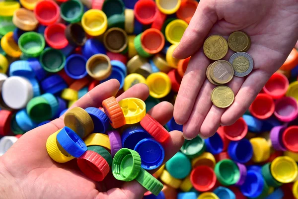 Recycling Lids From Plastic Bottles for money. Cap material is recyclable. Get paid for plastic recycling. Cash from trash. Waste plastic bottle caps for recycling.
