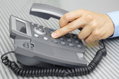 iş adamı el aldı başkanları ile bir telefon numarasını çevirme