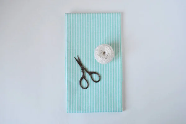 Striped Cotton Fabric Small Scissors Embroidery Thread Needle White — Stock Photo, Image