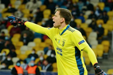 KYIV, UKRAINE - 20 Ekim 2020 - Wojciech Szczesny UEFA Şampiyonlar Ligi grup maçında Dinamo Kyiv ve Juventus arasında oynanan maçta