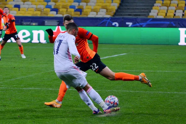 Real Madrid Lucas Vazquez Action Ball Shakhtar Donetsk Mykola Matviyenko — Stock Photo, Image