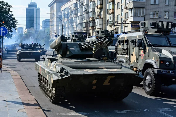 Киев Украина Августа 2021 Года Украинская Военная Техника Едет Строю — стоковое фото