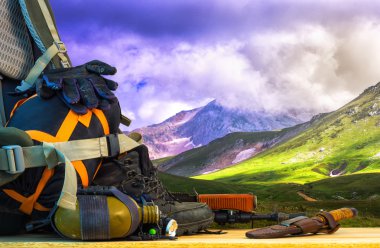 Sırt çantası seyahat ve seyahat dişli.