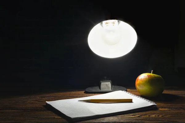 Notebook Illuminated Table Lamp — Stock Photo, Image