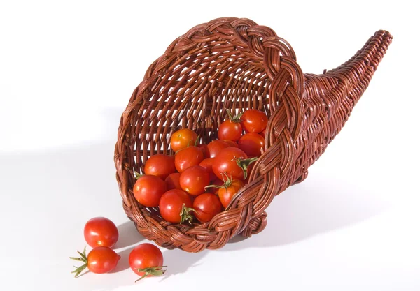 Cornucópia de tomate cereja fresco — Fotografia de Stock