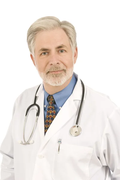 Fürsorglicher Arzt auf weißem Hintergrund — Stockfoto