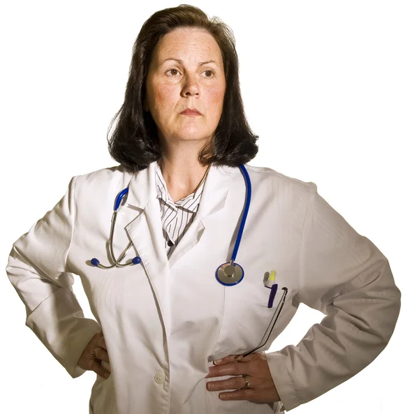 Vrouwelijke arts zijn ernstige — Stockfoto