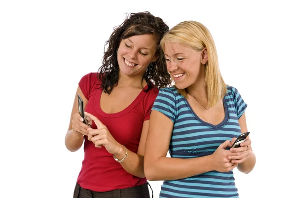 Pretty Young Women Sharing Text Messages — Stock Photo, Image