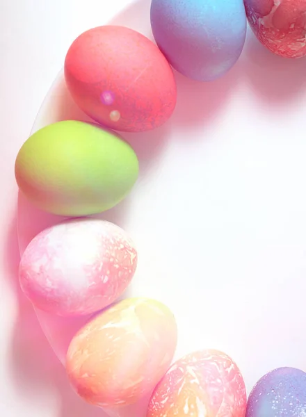 Colored eggs for Easter on a plate — Stock Photo, Image