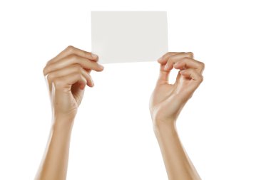 boş sayfa tutan eller