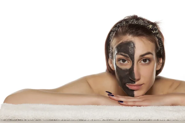 Soins de la peau - masque facial — Photo