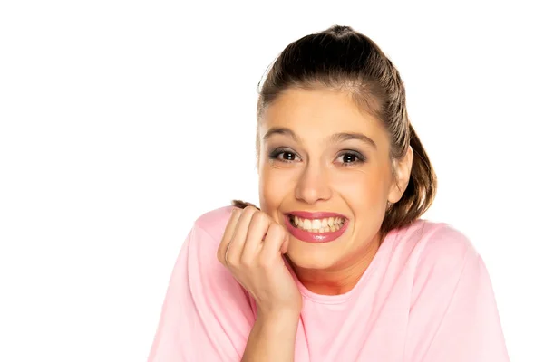 Retrato Mujer Joven Avergonzada Con Maquillaje Sobre Fondo Blanco — Foto de Stock