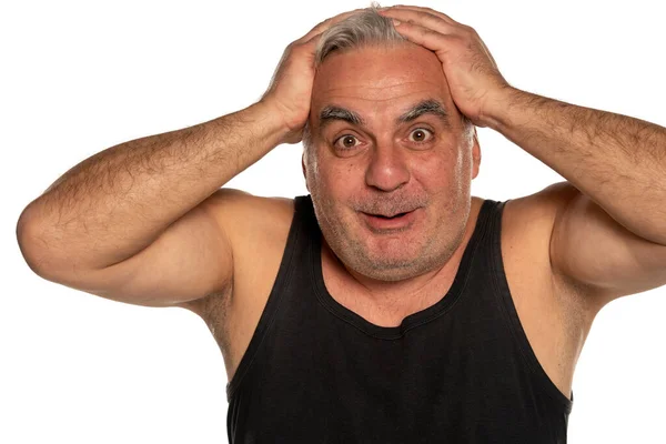 Glücklicher Und Schockierter Mann Mittleren Alters Mit Kurzen Grauen Haaren — Stockfoto