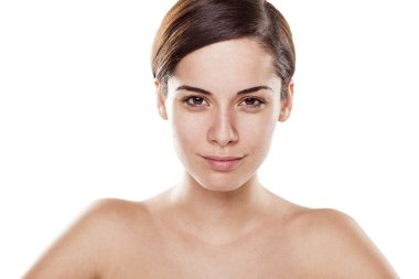 Kadın makyaj olmadan