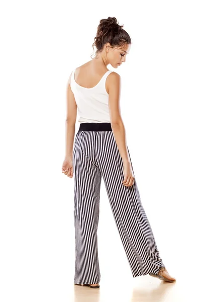 Model in loose pants — Stock Photo, Image