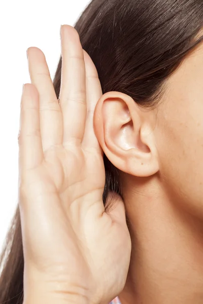 Oreja femenina — Foto de Stock