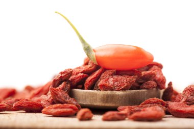 Goji meyveleri