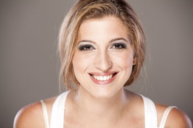 güzel bir gülümseme