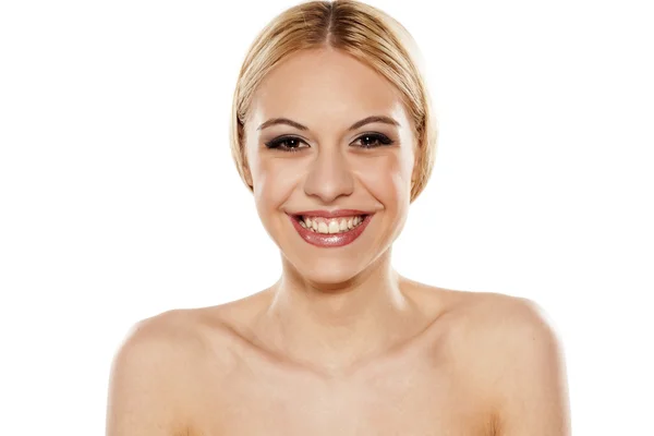 Glimlachende vrouw — Stockfoto
