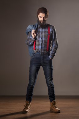 Sakallı adam