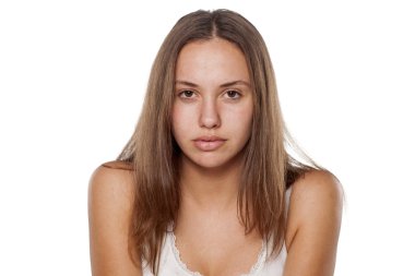 kadın makyaj olmadan